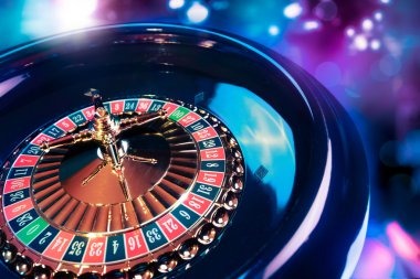 Live score updates and in-play odds during a match